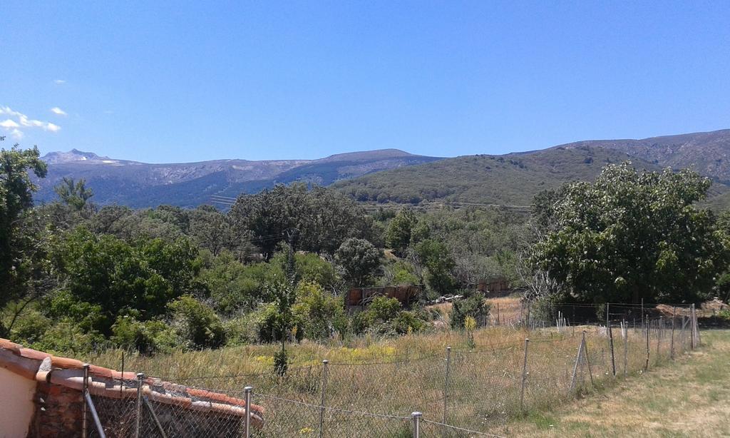 Apartamentos Rascafria Cerquilla Zimmer foto